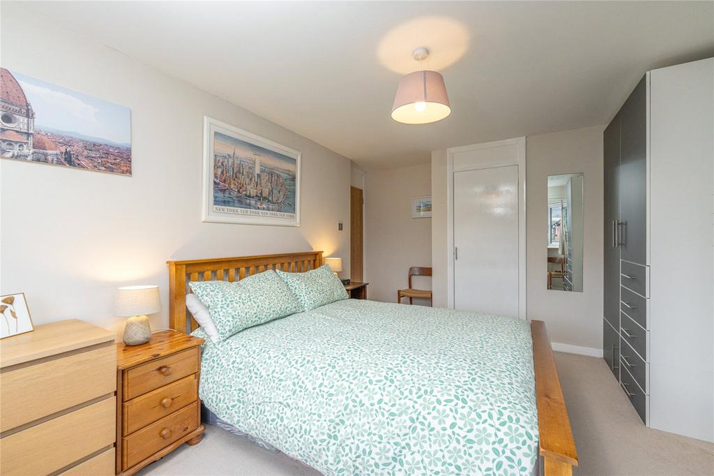 Bedroom 1 Alt