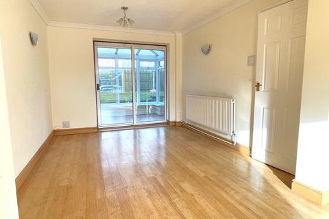 3 bedroom semi-detached house for sale, Saffron Way, Tiptree