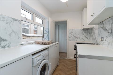 2 bedroom terraced house to rent, Ellgreave Street, Stoke-on-Trent, Staffordshire, ST6