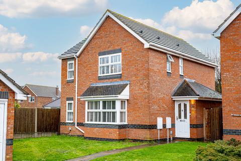 3 bedroom detached house for sale, Milton Hall Close, Southend-on-sea, SS3