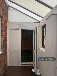 4 bedroom detached house to rent, Pine Tree Avenue, Leicester, LE5