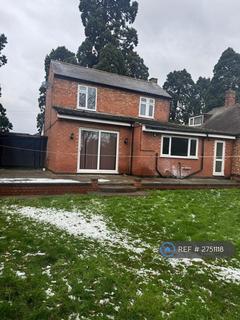 4 bedroom detached house to rent, Pine Tree Avenue, Leicester, LE5