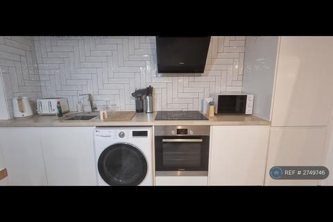 1 bedroom flat to rent, Telegraph Place, London, E14