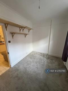 1 bedroom flat to rent, Richmond Road, Twickenham, TW1