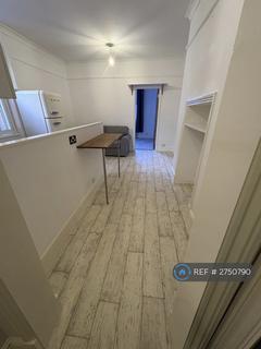 1 bedroom flat to rent, Richmond Road, Twickenham, TW1