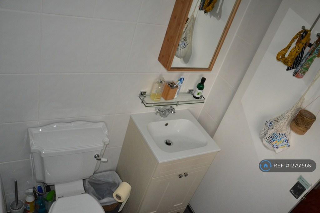 Recently Refubrished Bathroom