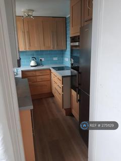 2 bedroom flat to rent, Wood St, Glasgow, G31