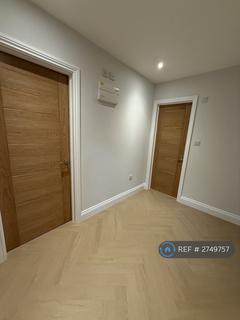 1 bedroom flat to rent, Paul Court, London, N3