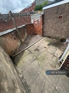 1 bedroom in a house share to rent, Sturgess Street, Stoke-On-Trent, ST4