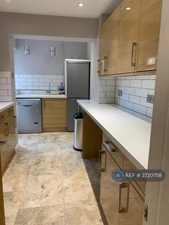 2 bedroom terraced house to rent, Kealdale Road, Northampton, NN3