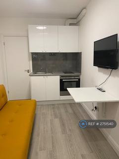 undefined, Eastbury Avenue, Enfield, EN1