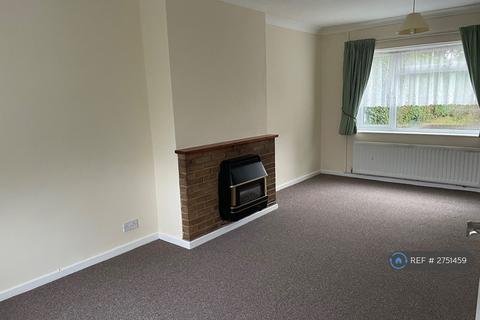 3 bedroom semi-detached house to rent, Kitwell Lane, Birmingham, B32