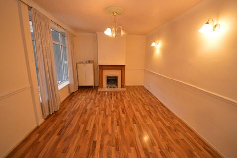 4 bedroom terraced house to rent, Keir Hardie Way, Barking