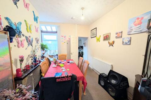 3 bedroom terraced house for sale, PATRICK STREET, GRIMSBY