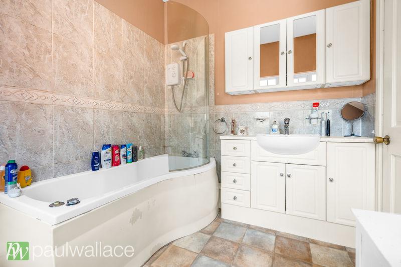 Bathroom / W.C.