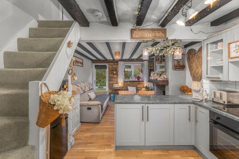 2 bedroom cottage for sale, Lower Terrace, Avon Dassett