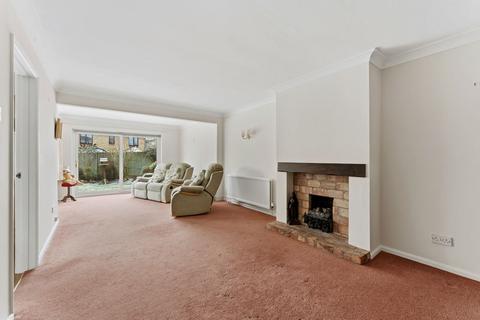 3 bedroom semi-detached house for sale, Northleigh Grove, Market Harborough