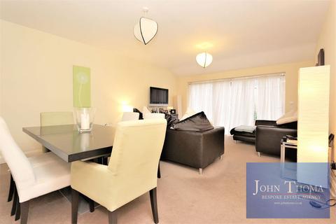 undefined, Orchard Way, Chigwell IG7