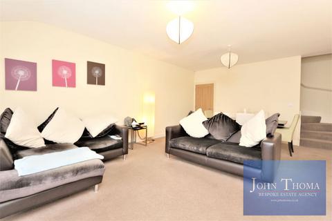 undefined, Orchard Way, Chigwell IG7