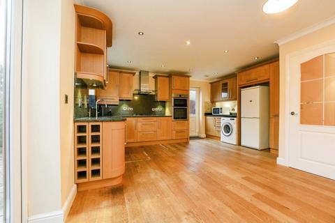 3 bedroom detached house for sale, Hillview Gardens, Shurdington, Cheltenham, Tewkesbury, GL51