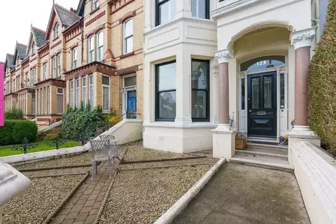 4 bedroom terraced house for sale, 123, Woodbourne Road, Douglas