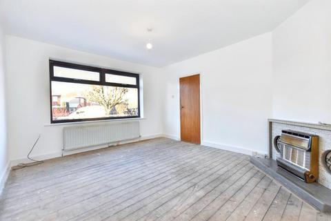 3 bedroom semi-detached house for sale, Windsor Avenue, Clitheroe, BB7 2QQ