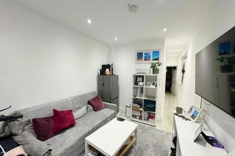 5 bedroom end of terrace house for sale, MOUNT PLEASANT, WEMBLEY, HA0 1UD
