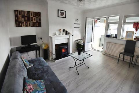 3 bedroom semi-detached house for sale, Burcroft Road, Wisbech, Cambridgeshire, PE13 1PW