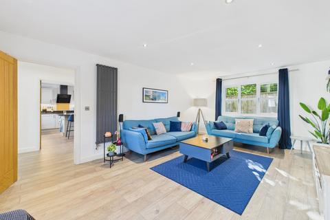 3 bedroom detached house for sale, Hall Court, Johnston, SA62