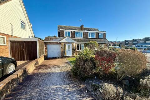 3 bedroom semi-detached house for sale, Turnpike Drive, Warden Hills, Luton, Bedfordshire, LU3 3RQ