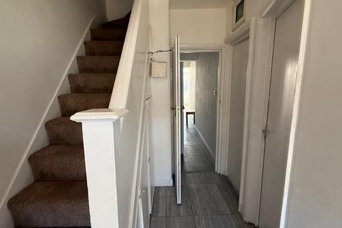 undefined, WAYE AVE, Hounslow