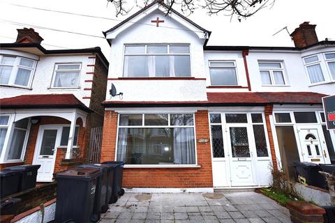 4 bedroom terraced house to rent - Queenswood Avenue, Thornton Heath, CR7