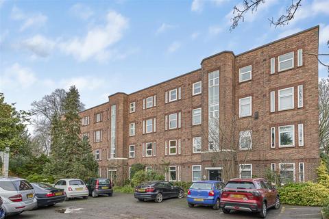 2 bedroom flat for sale, Rosemary Gardens, East Sheen, SW14