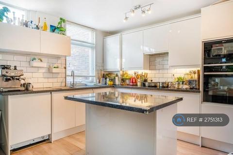 3 bedroom terraced house to rent, Delawyk Crescent, London, SE24
