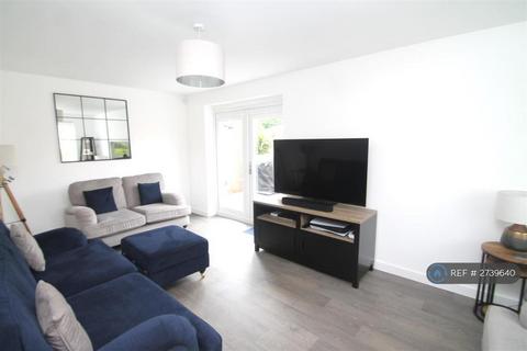 3 bedroom detached house to rent, Martineau Drive, Birmingham, B32