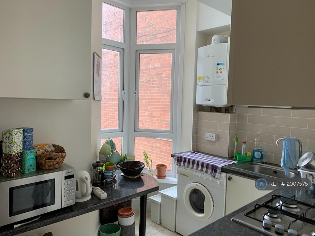 Kitchen 2