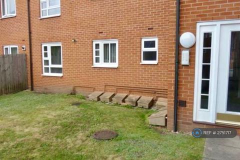 2 bedroom flat to rent, Staff Way, Erdington, Birmingham, B23