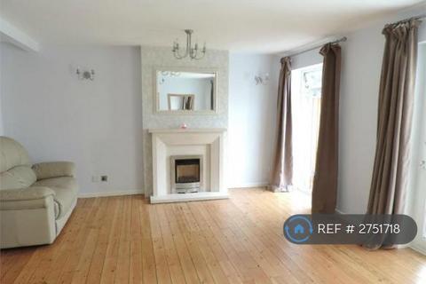 3 bedroom end of terrace house to rent, Seneschal Road, Coventry, CV3