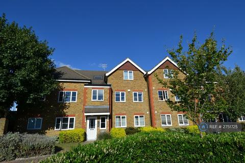 2 bedroom flat to rent - Kempton Avenue, Sunbury-On-Thames, TW16