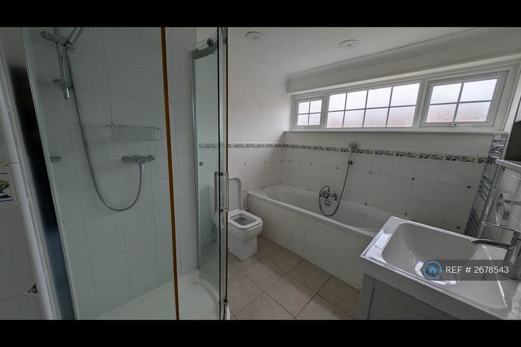 Upstairs Bathroom
