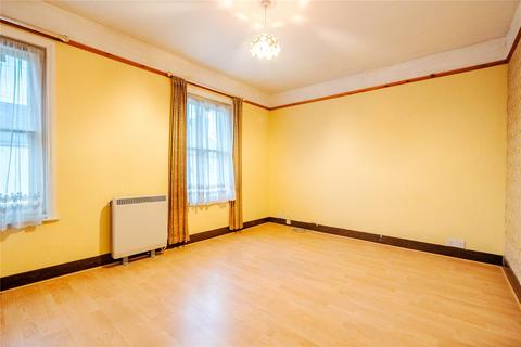 2 bedroom terraced house for sale, Oxford Street, Milton Keynes MK2