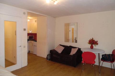 undefined, North Tenth Street, Milton Keynes, MK9