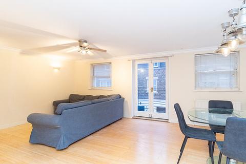 2 bedroom maisonette to rent, Brook Mews North, London W2