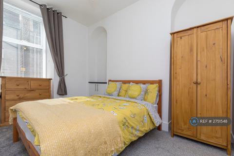 1 bedroom flat to rent, Claremont Street, Aberdeen, AB10
