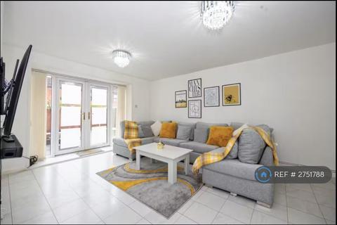 3 bedroom semi-detached house to rent - Parish View, Salford, M5