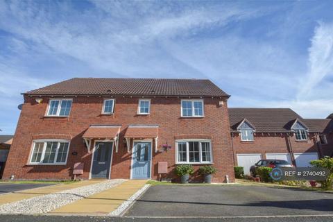 3 bedroom semi-detached house to rent, Woodman Grove, Sutton Coldfield, B75