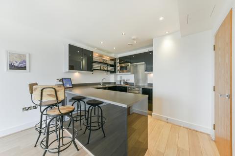 2 bedroom flat to rent, Charterhouse Apartments, SW18