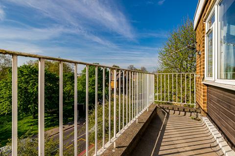 1 bedroom flat to rent, Henry Harrison Court, SW18