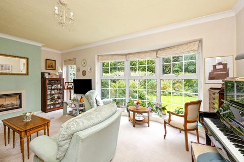 3 bedroom semi-detached house for sale, King Alfred Close, Steyning BN44