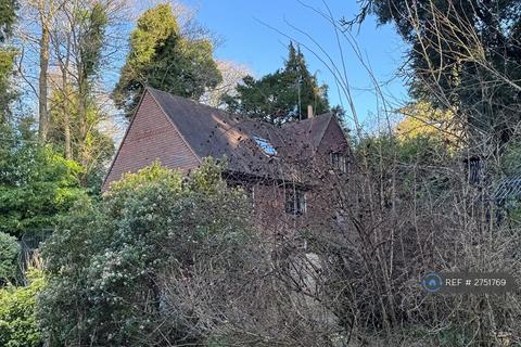 2 bedroom detached house to rent - Lewes Road, East Grinstead, RH19